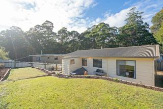 Tasman Breeze - Beachside Escape near Historic Site - 6