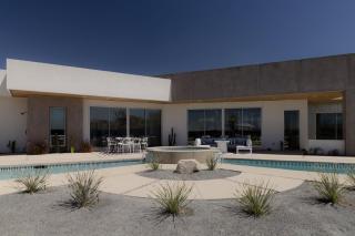 Orchid by Fieldtrip Architectural Estate w Pool, Spa, Game Room - Yucca Valley - 7