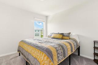 Suburban Stay - 3