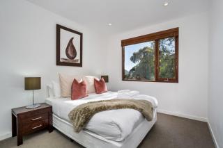 Elevation 6 - Thredbo - 1
