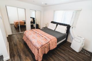Modern 2 Strory One Bedroom Close to Downtown LA With Parking - 6