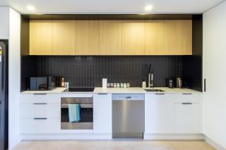 City Townhouse 2BR, 2BA, EV Charger, Work Desk - Christchurch - 3