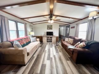 Country Retreat, enjoy peace and quiet - 0