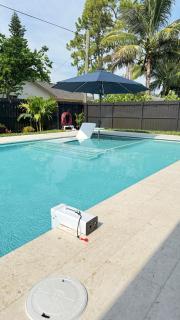 Casita Linda 3BR 2BA Home with Heated Pool and Lush Backyard - 6