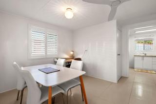 Gothic Pde 16, Currimundi - Kawana Waters - 3