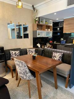 Elegant ground flat in Compound - 4