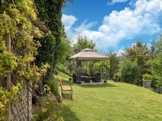 Graceful Holiday Home in Acqualagna with Swimming Pool - Acqualagna - 3