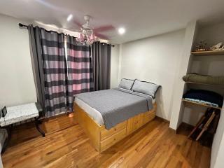 The Comfort Inn 6 guests up to 8 25 min from NYC - 3