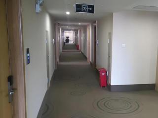 GreenTree Inn Zhanjiang Haitian Bus Station - 1