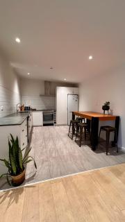 Big Penthouse, Bigger Balcony - Wellington - 3