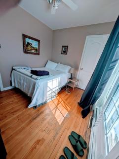 Private roomC Fee parking 15min downtown - 2