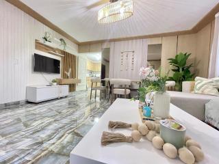 Deluxe house central - 8