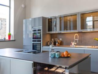 New York Style Loft Apartment - 9