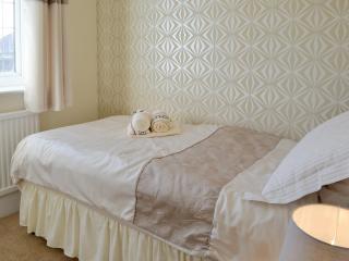 Amazing Cottage In Filey With 3 Bedrooms And Wifi - Filey - 3