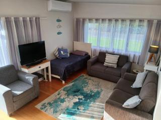 Thistle Do Beach Bach - 7