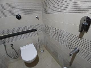 Santhi Comfort Hotel & Homestay - Bangalore - 4