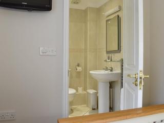 Hollies Cottage 1 - Ukc4519 - 1