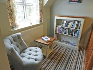 Granary Cottage - 1