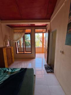 Aman's Guesthouse - Tuk Tuk - 6