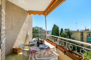 Owl House - Happy Rentals - Sanremo - 1
