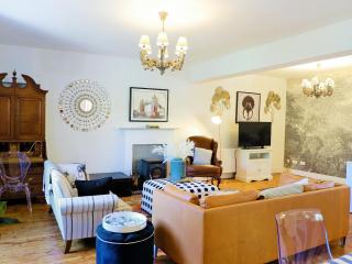 The Royal Apartment - Uk31086 - 9