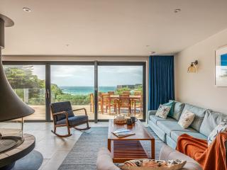 Blue Seas - Mawgan Porth - 7
