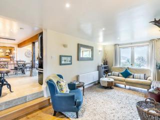 Hillcrest Cottage - 2
