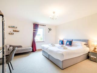 Seaviews And Hot Tub At Admirals Anchor - 1