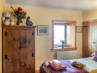 Seaview Cottage - 2