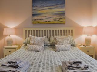 Whiskey Mac Cottage - 1