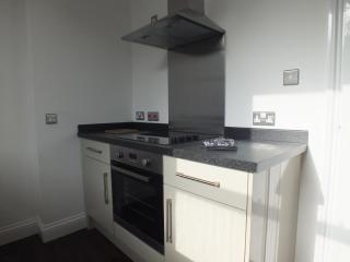 Lower Pantiles Apartment - Royal Tunbridge Wells - 6
