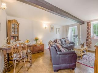 Horseshoe Cottage-Uk37360 - 4