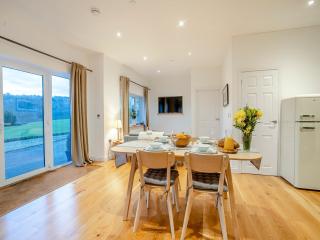 Bay Cottage - 4