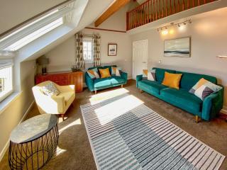 Townhouse - Uk48078 - 9