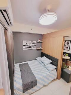 Relaxing 1BR condo with Pool and Balcony in Makati - Manila - 8