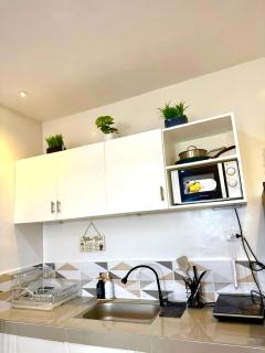DJS TRANSIENT Home near Airport, Netflix, Fast Wifi, Hot &Cold Shower - 4