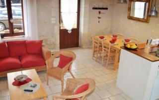 2 gîtes mitoyens avec piscine 8-12 pers - Villeloin-Coulangé - 9