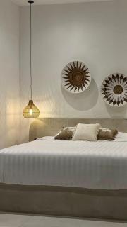 Mintaka Villas 1 - 8