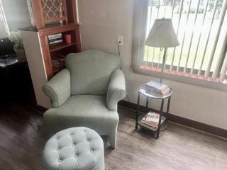 Spacious Lake Retreat for Families - 7