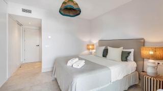 Chic corner at puerto banus - 7