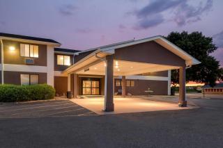 Super 8 by Wyndham Blue Earth - Blue Earth - 6