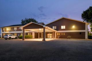 Super 8 by Wyndham Blue Earth - Blue Earth - 4