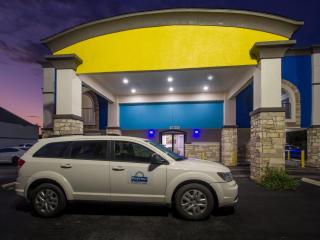 Days Inn by Wyndham Houston East - 7