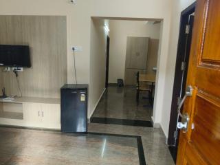 Townhouse Kurnool Bus Terminal Formerly Hotel Lakshmi Pride - 7
