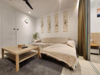 NEW Comfy Muji Studio 3Elements Seri Kembangan - Seri Kembangan - 4
