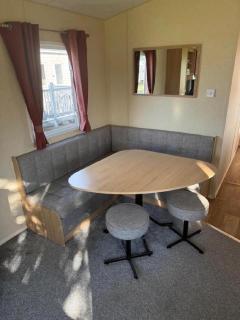 Lovely Dog Friendly 8 Berth Caravan At Sunnydale, Lincolnshire Ref 35197S - Louth - 7