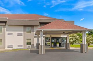 Baymont by Wyndham Batavia - Darien Lake - Batavia - 7