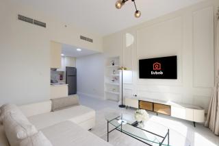 Upgraded 1BHK with Stunning Marina Views - 3