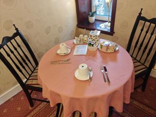 The Jays Guest House - 4