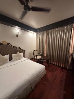 Hotel Short-Range Palace - 8